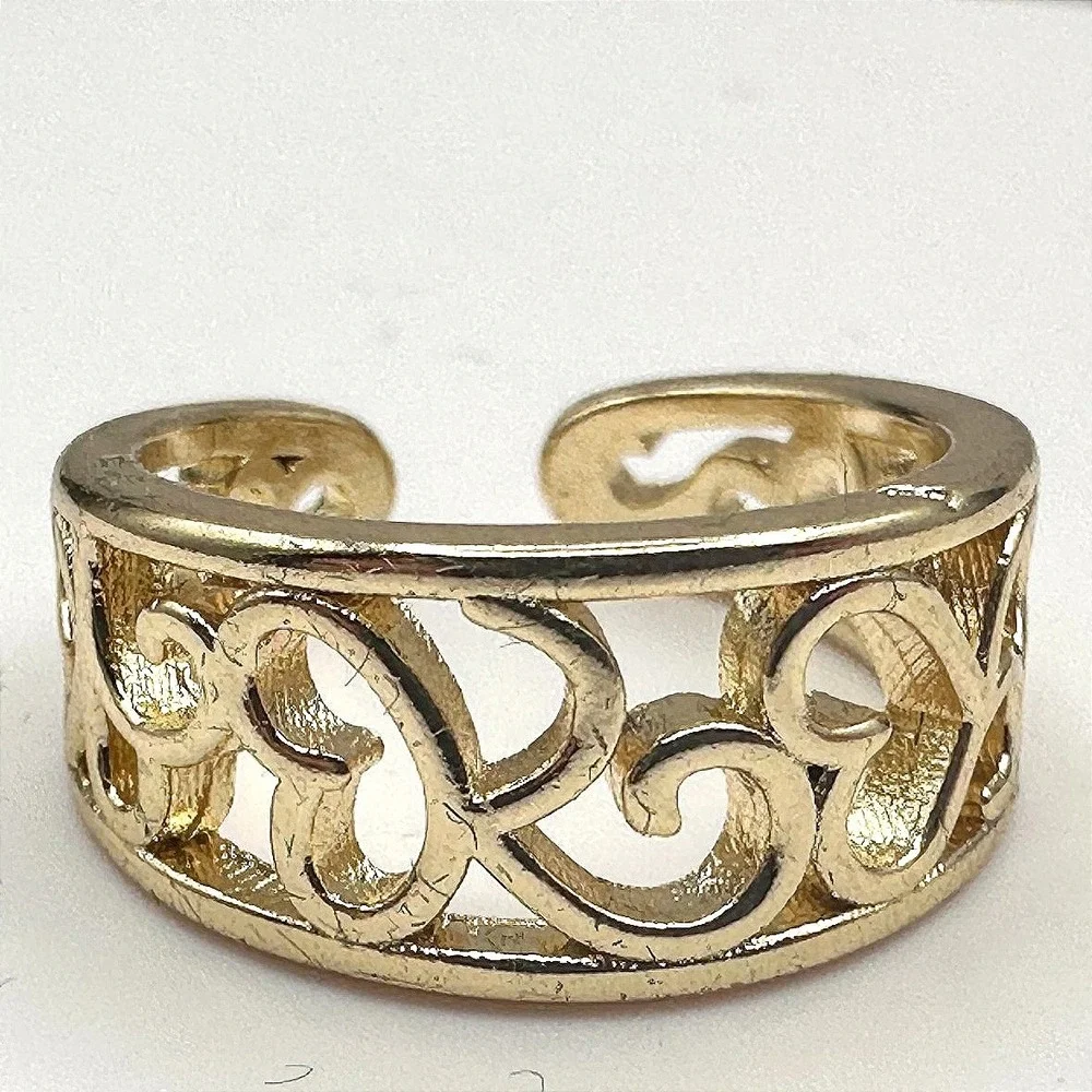 Vintage 90s Gold Tone Filigree Band‎ Ring Retro Women's Classic Fashion Jewelry